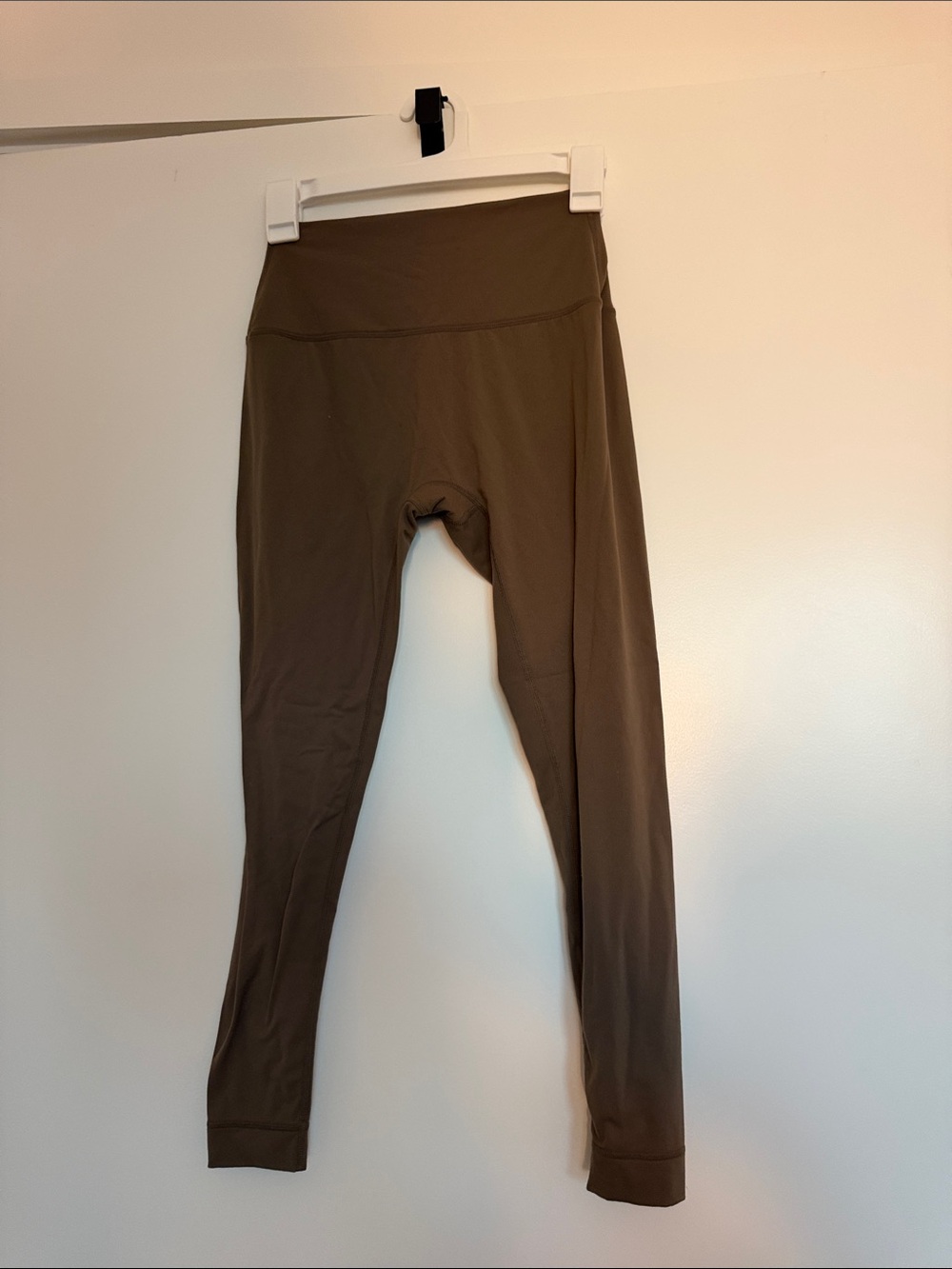 High-Rise dark tan Leggings with Smooth Support